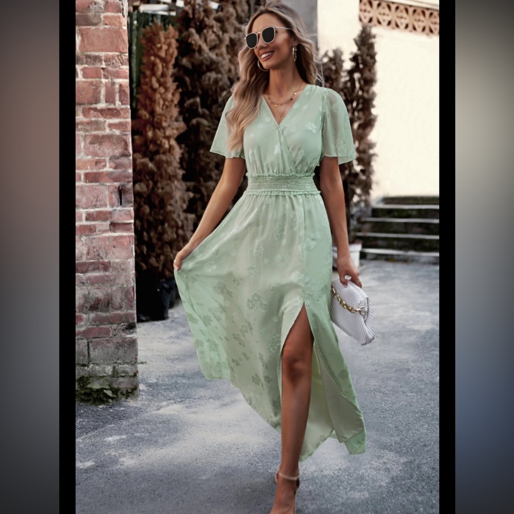 SISSYAKI Elegant Green Maxi Dress